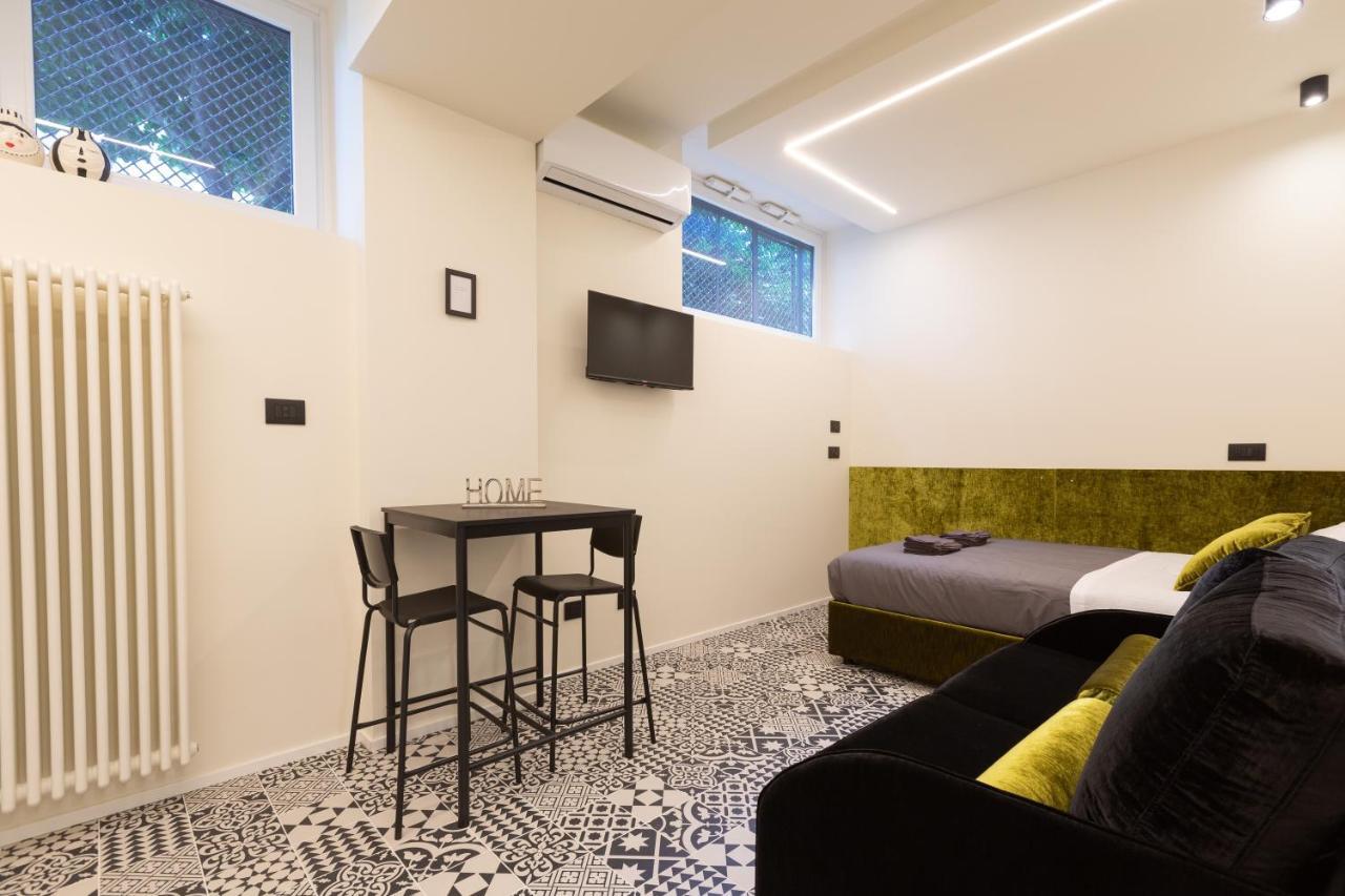 Pay60 -Crescenzago- Luxury Yellow House Mailand Exterior foto